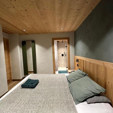 Luxueux Appartement T4 - Lac 5 Min - Parkings Privatifs - Vue Lac Et Montagne Annecy Exterior photo