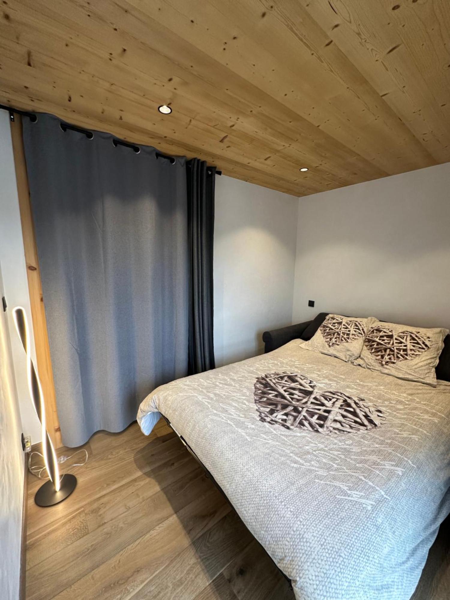 Luxueux Appartement T4 - Lac 5 Min - Parkings Privatifs - Vue Lac Et Montagne Annecy Exterior photo